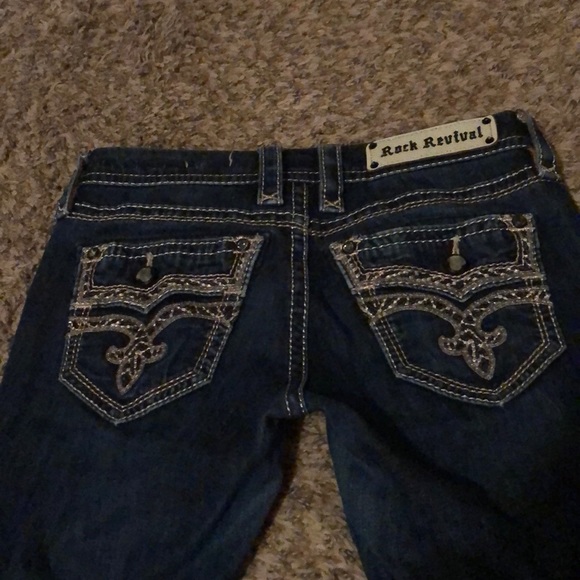 Rock Revival Jeans - Picture 4 of 4